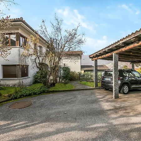 Casa Di Bea - 1br With Terrace & Parking - Happy Apartament *